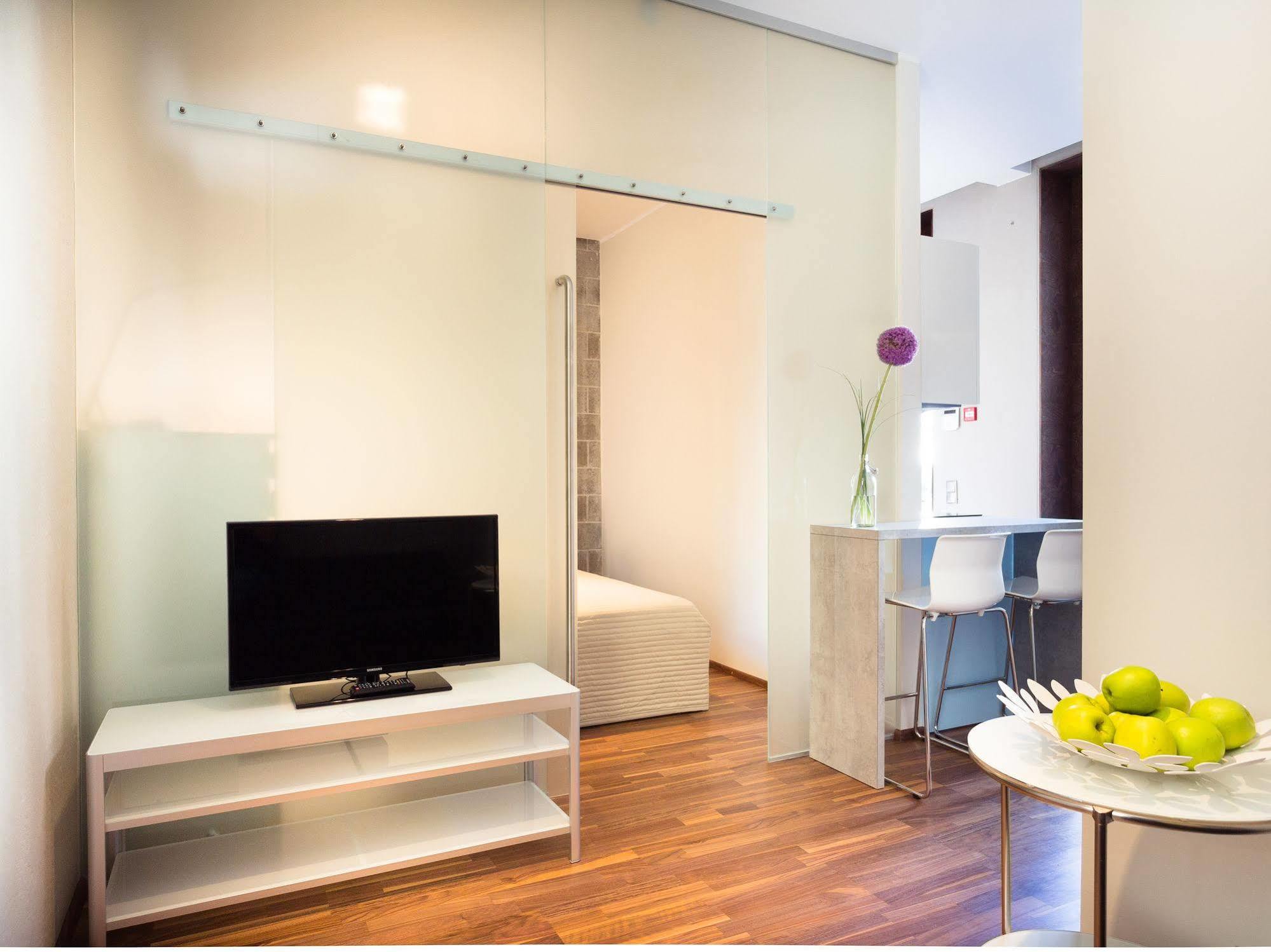 Konrad Old Town Aparthotel Tartu Luaran gambar